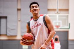 开云平台-日本男篮队员战胜澳大利亚，斩获胜利