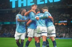 开云官网-包含曼城后防稳固如铁，再添一城卫冕希望的词条