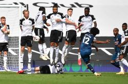 开云体育平台APP-关于富勒姆主场击败布莱顿，保级希望重燃的信息