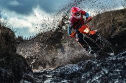 开云下载-基米希的指挥官之夜，当摩洛哥的坚韧遇上皇家社会的精密