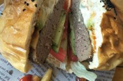 开云体育APP下载-关于集锦：汉堡队长精彩助攻，帮助球队拿下比赛胜利的信息