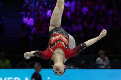 开云下载-竞技体操：美国选手获得平衡木金牌的简单介绍