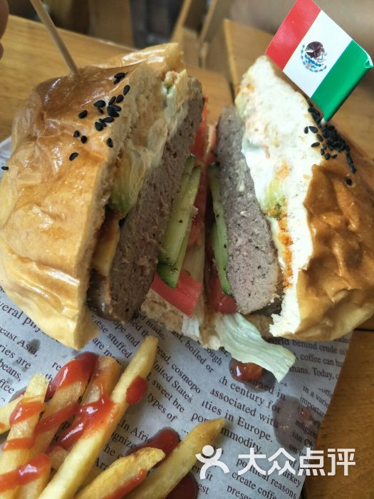 关于集锦:汉堡队长精彩助攻,帮助球队拿下比赛胜利的信息 关于集锦:汉堡队长精彩助攻,帮助球队拿下比赛胜利的信息