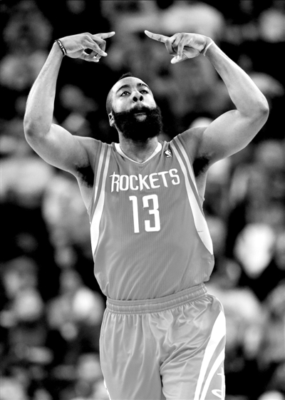 火箭坐镇纽约大胜篮网，哈登一举狂揽分