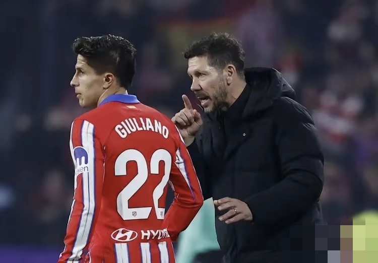 西班牙联赛中巴塞罗那遭遇连败，梅西和苏亚雷斯的合作备受考验的简单介绍