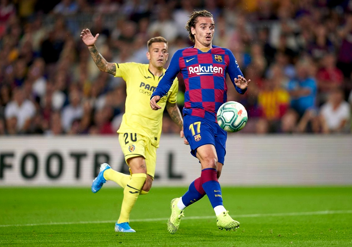 包含比利亚雷亚尔主场迎战巴塞罗那，谁能取得胜利？的词条