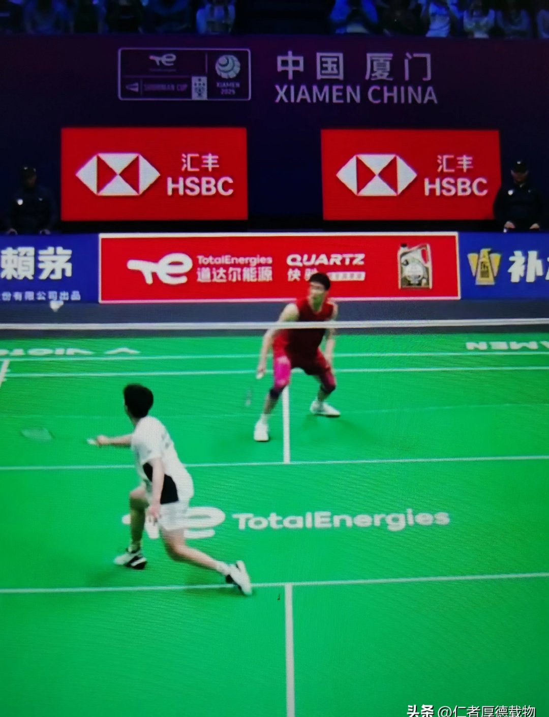 中国羽毛球队绝杀韩国羽毛球队，辛杜送出助攻