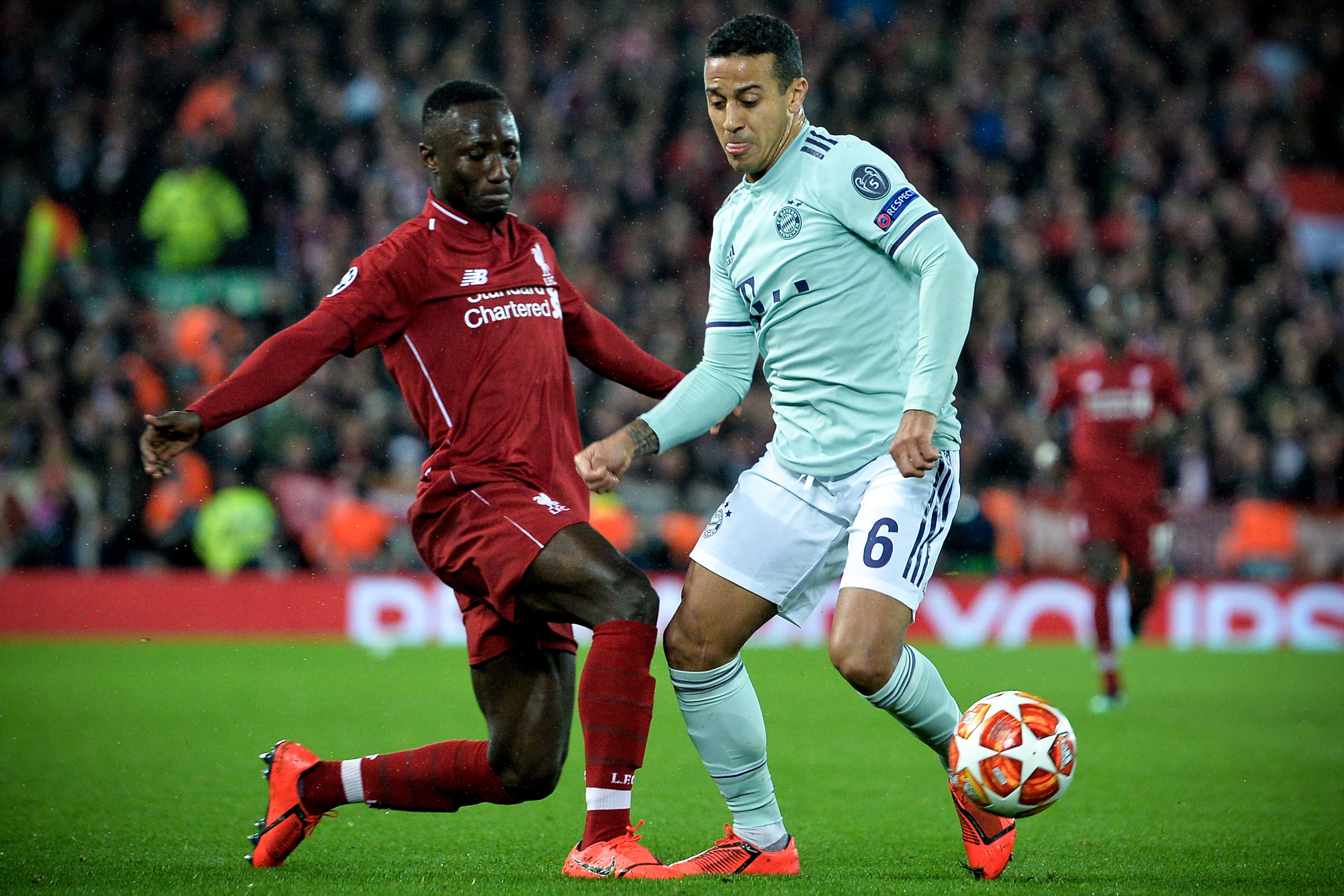 乌拉圭轻取拜仁，蒂亚戈高光表现