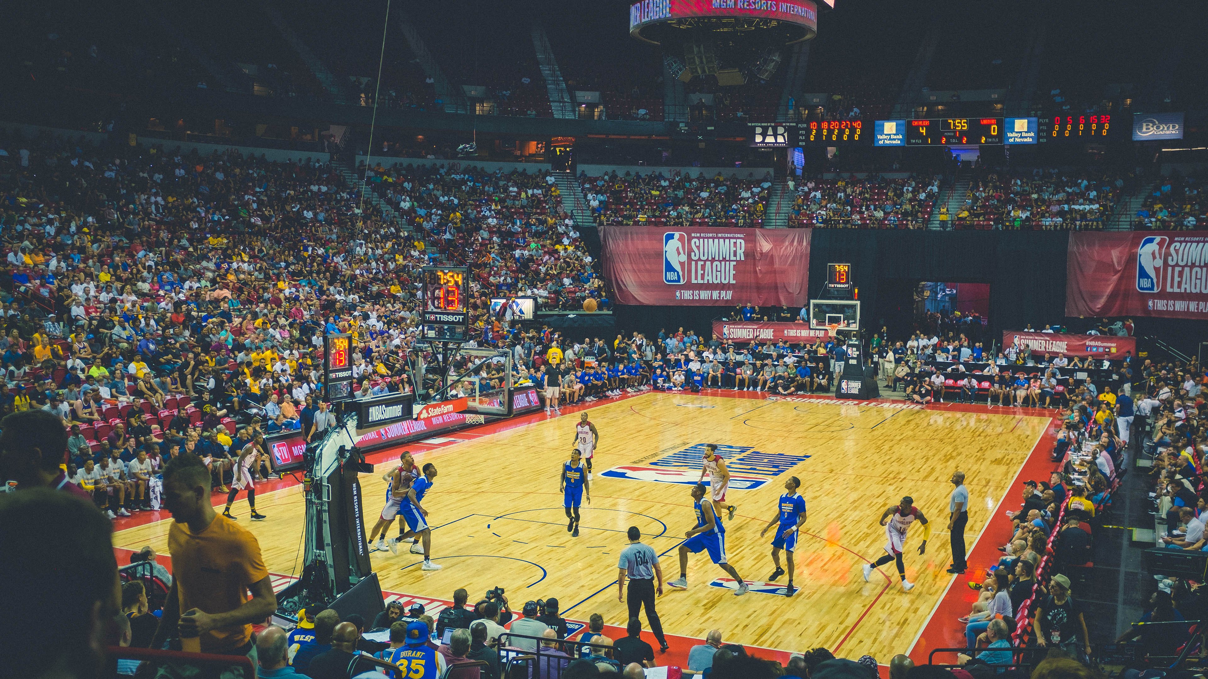 锡安点燃赛场,当凯尔特人的铁血遇上开拓者的狂想曲