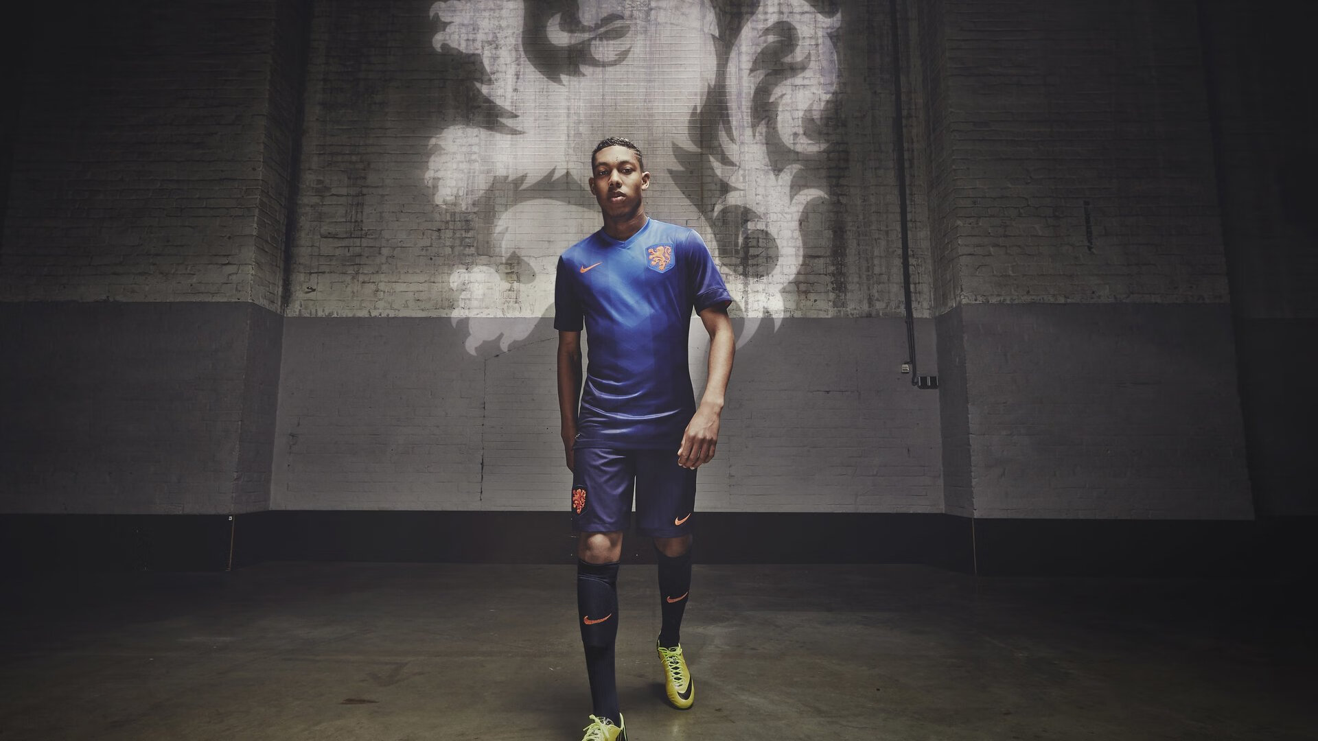 东决关键战之夜,保罗成为全场焦点