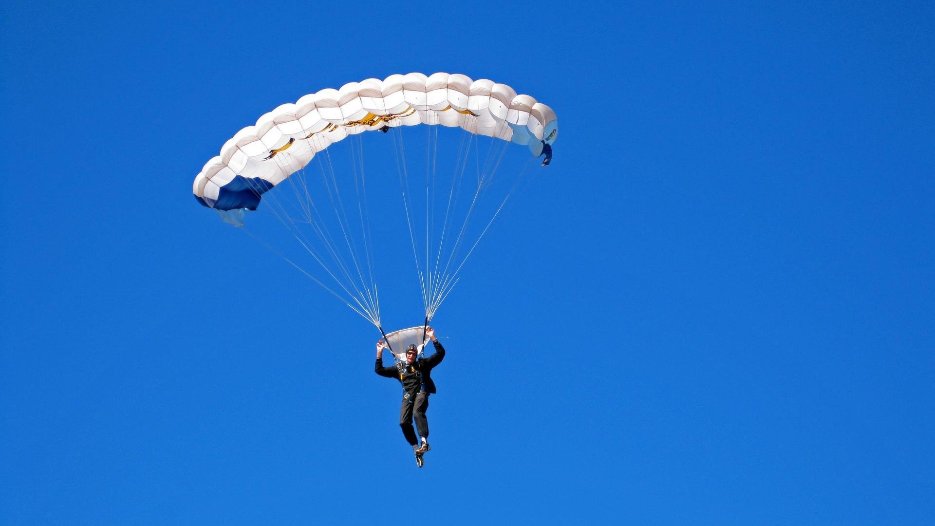 纳达尔,从ATP总决赛绝杀到戴维斯杯统治—一场定义时代的王者演出