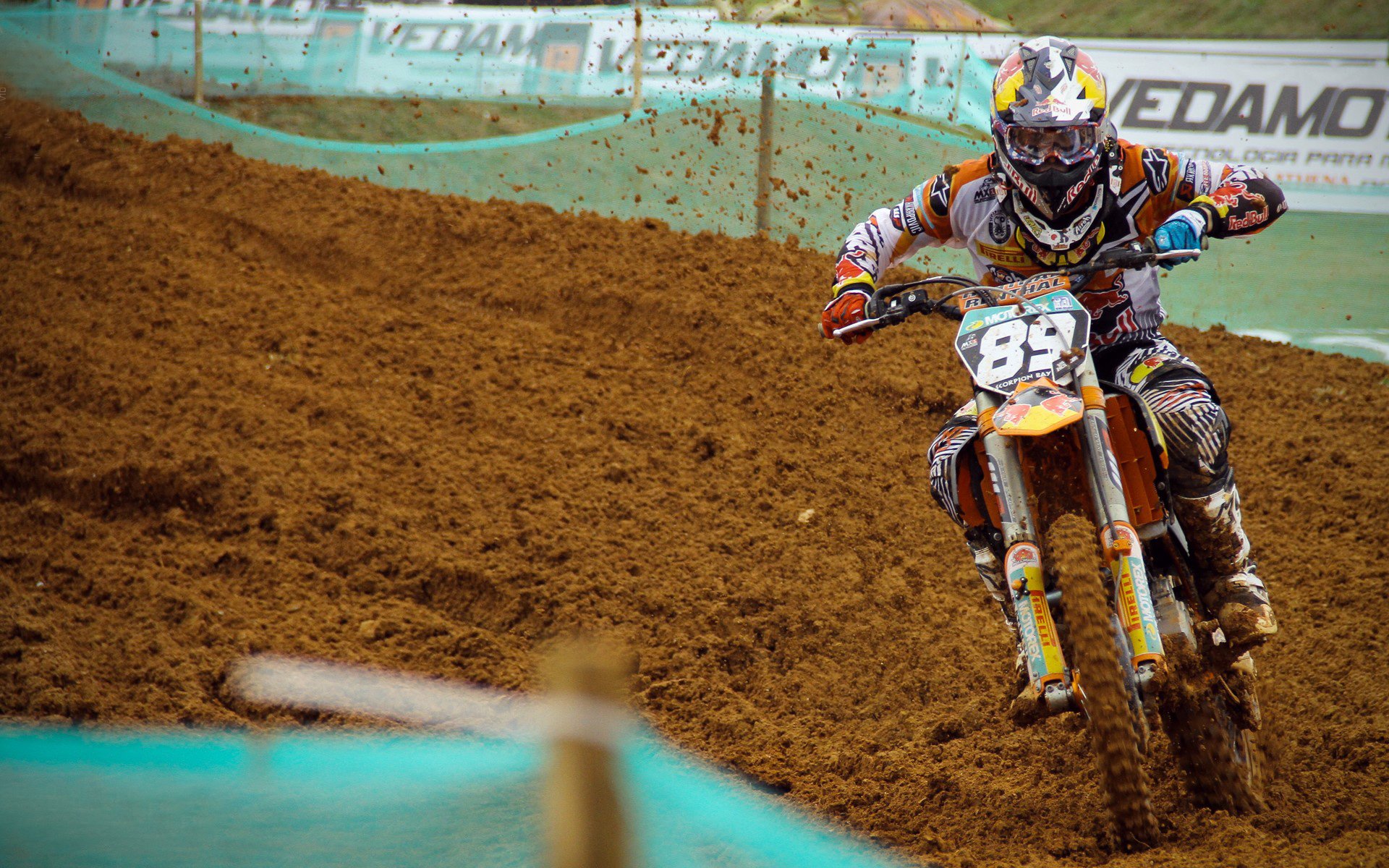 维尼修斯领衔桑巴风暴，马赛式横扫重塑英伦足球认知